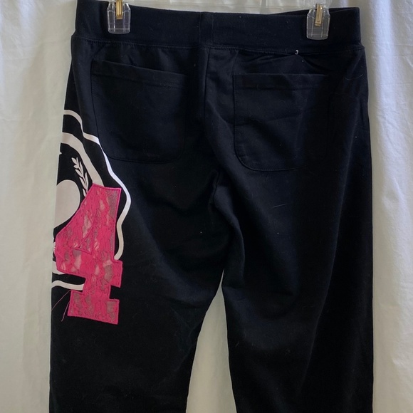 Capri Logger Sweatpants Size: Large - Picture 8 of 9